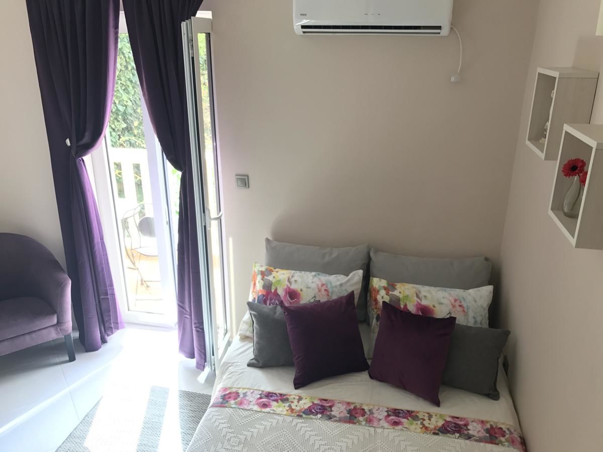 Апартаменты Apartment Luća Херцег-Нови