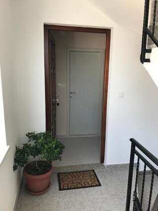 Апартаменты Apartment Luća Херцег-Нови Апартаменты с балконом-27